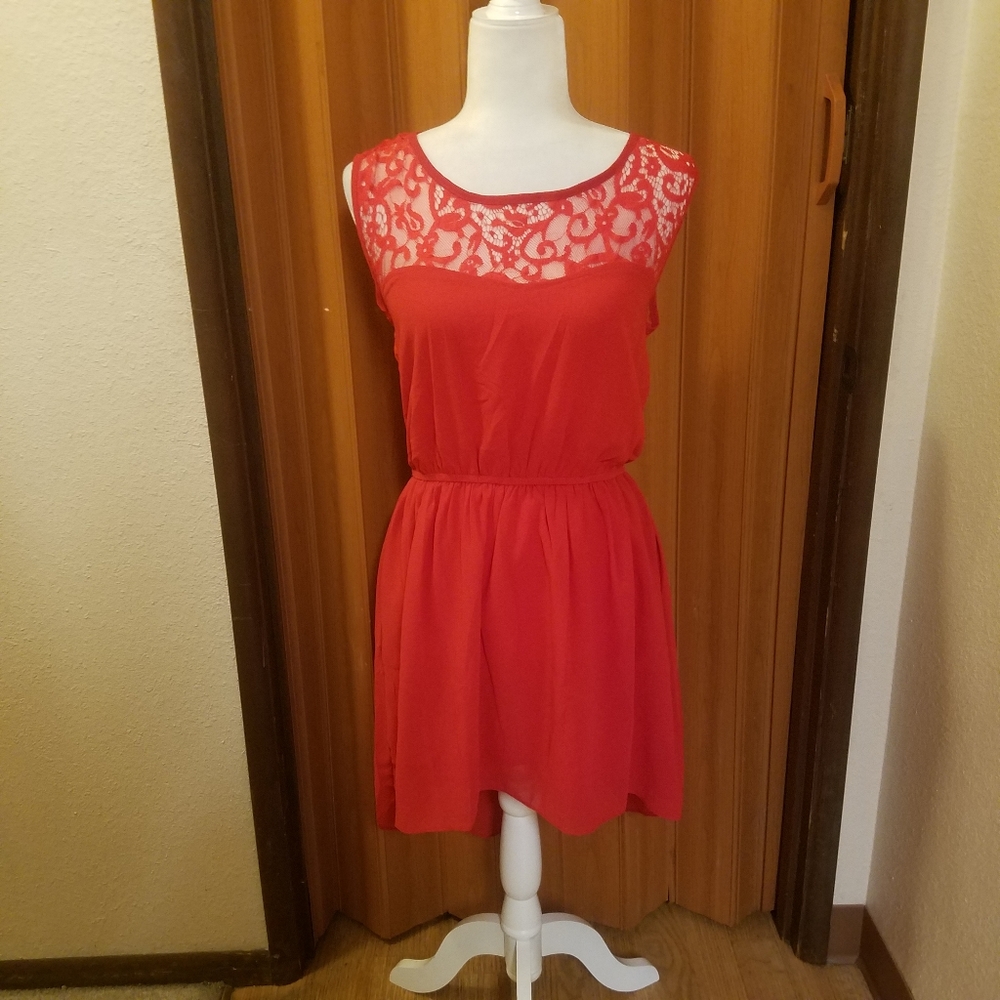 RED LACE DRESS